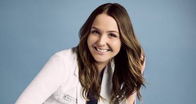 Camilla Luddington May Have Just Revealed A Fan-Favorite Character is Returning to 'Grey's Anatomy' - www.justjared.com - Arizona