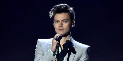 Harry Styles Reveals Three Things You'll Always Find at His House - www.justjared.com