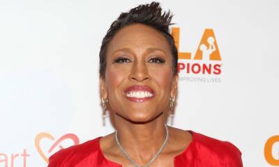 Robin Roberts kicks off new launch with rare family photograph - hellomagazine.com - state Mississippi