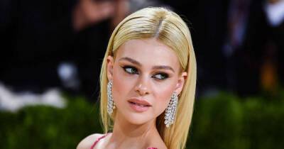 Nicola Peltz given the most sentimental 'something blue' from her mother - www.msn.com - Britain