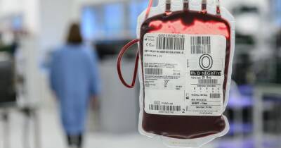 Plea to Manchester blood donors to stop stocks falling low as they struggle 'due to donor and staff absences' - www.manchestereveningnews.co.uk - county Norfolk