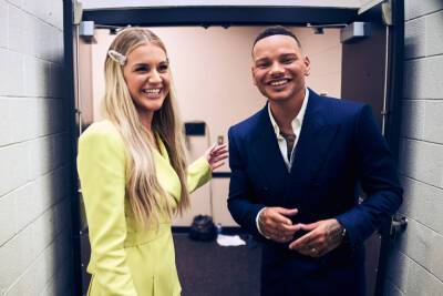 Kelsea Ballerini To Co-Host CMT Awards Remotely After Testing Positive For COVID; Kane Brown Stepping In - etcanada.com - Pennsylvania - county Rush