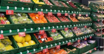 Major supermarket is selling all veg for 1p until Thursday - and it's not Aldi, Tesco or Lidl - www.manchestereveningnews.co.uk - Britain - Iceland