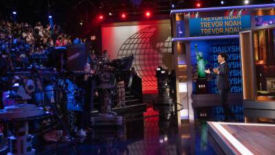 Inside Trevor Noah’s Long-Awaited Return to ‘The Daily Show’ Studio and a Live Audience - variety.com - Manhattan