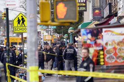 At Least Five Shot, Eight Others Injured In New York City Rush Hour Subway Shooting - deadline.com - city Brooklyn - county Rush