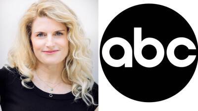 ‘Avalon’: Dana Calvo Set As Showrunner On David E. Kelley’s ABC Drama Series Adaptation - deadline.com - Los Angeles