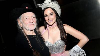 Kacey Musgraves Has a Framed Blunt From Willie Nelson in Her House - www.etonline.com - Tennessee - county Nelson