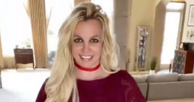 Britney Spears proudly shows off her 'small belly' after pregnancy announcement - www.ok.co.uk