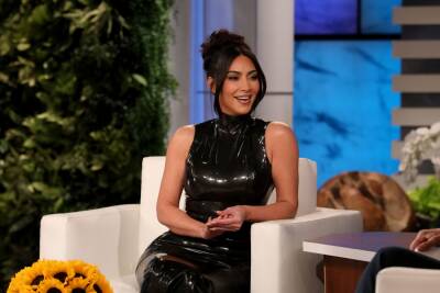 Kim Kardashian Reveals New Show Will Go Behind-The-Scenes At ‘SNL’ Where She Met Pete Davidson - etcanada.com