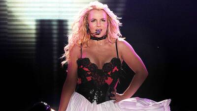 Britney Spears Vows To Take 10-Year Break From Music Amid Pregnancy - hollywoodlife.com
