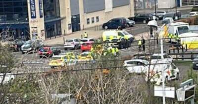 Police race to Edinburgh shopping centre amidst reports of major incident - www.dailyrecord.co.uk - Scotland - Centre
