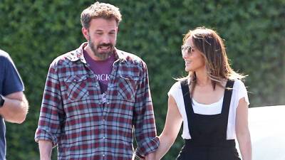 J.Lo Ben Affleck Hold Hands While Picking Up Her Daughter After Engagement - hollywoodlife.com