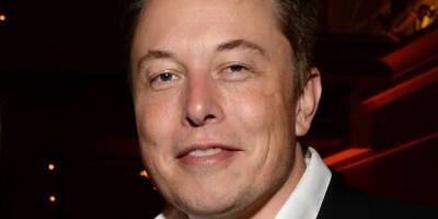 Elon Musk Wants to Buy Twitter for $43 Billion - Read His Statement, Plus Twitter's Response - www.justjared.com