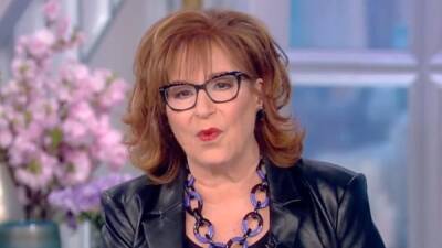 Arnold Schwarzenegger - Sunny Hostin - Cynthia Nixon - Laura Ingraham - Roseanne Barr - ‘The View': Joy Behar Calls Out Dr Oz for Belonging to ‘A Party That Denies Science’ (Video) - thewrap.com