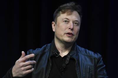 Elon Musk Says Twitter Bid Is About Democracy And Freedom, “I Don’t Care About The Economics At All” - deadline.com - USA