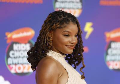 Halle Bailey Fires Back At Breast Implant Rumours: ‘God Gave Me These’ - etcanada.com