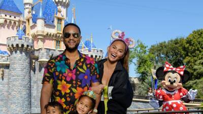 Chrissy Teigen - John Legend - princess Jasmine - John Legend and Chrissy Teigen Celebrate Daughter Luna's 6th Birthday at Disneyland - etonline.com