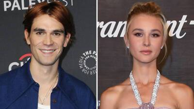 ‘Wonder Twins’ HBO Max Movie Powers Activate With KJ Apa & Isabel May - deadline.com - Atlanta - Sweden