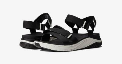 These Comfy Sandals Make the Sporty Vibe Look Chic and Stylish - www.usmagazine.com - city Sandal