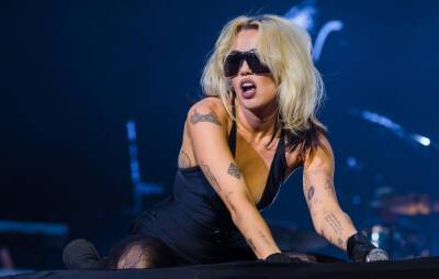 Miley Cyrus tests positive for COVID-19, but says “it was definitely worth it” - www.nme.com - Chile - Argentina - Colombia
