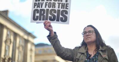 Cost of living crisis protesters set to gather in Manchester city centre - as demonstrations take place across the UK - www.manchestereveningnews.co.uk - Britain - Scotland - London - Manchester