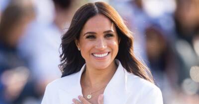 Meghan Markle fans think she’s making a statement with her 'pre-Duchess' red lipstick - www.ok.co.uk - Poland