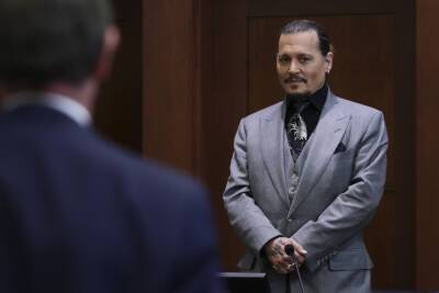 Johnny Depp Faces Cross-Examination In Amber Heard Defamation Trial - etcanada.com