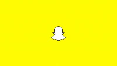 Snap Q1 Daily Active Users Jumped 18% To 332M But It Swung To A Loss; CEO Cites “Challenging Operating Environment” - deadline.com - Santa Monica