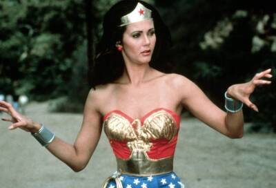 Lynda Carter Framed Her Entire ‘Wonder Woman’ Outfit: ‘Break Glass In Case Of Emergency’ - etcanada.com