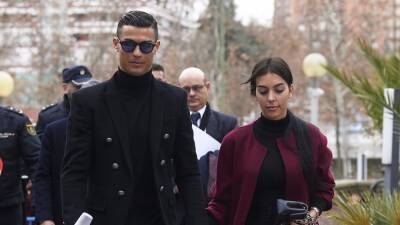Cristiano Ronaldo - Georgina Rodriguez - Cristiano Ronaldo Shares First Family Photo With Newborn Daughter Since Announcing Son's Death - etonline.com - Manchester