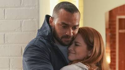 Jesse Williams and Sarah Drew Set 'Grey's Anatomy' Return - www.etonline.com
