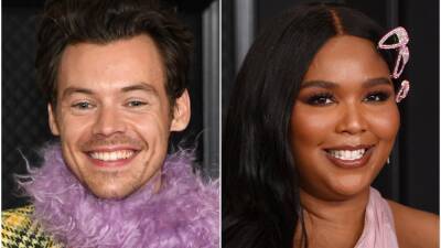 Harry Styles and Lizzo Performed at Coachella in Matching Hot Pink Looks - www.glamour.com