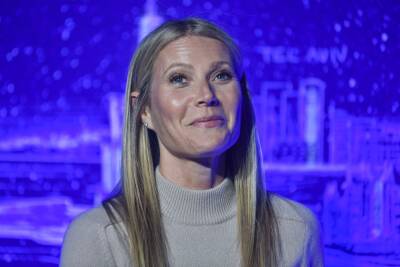 Gwyneth Paltrow - Brad Falchuk - Chris Martin - Gwyneth Paltrow ‘Fell In Love’ With Her Daughter’s Name Apple After Chris Martin ‘Came Up’ With It - etcanada.com - county Love