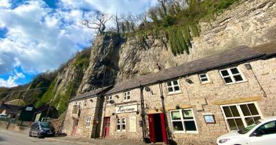 The quirky Peak District village where Tom Cruise filmed - and has a restaurant in a cave - www.manchestereveningnews.co.uk - Manchester