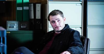 Max Bowden - Eastenders - EastEnders to air heartbreaking male rape storyline with Ben Mitchell - ok.co.uk - Britain - Manchester