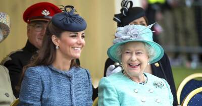 How Duchess Kate’s Style Is Influenced by Queen Elizabeth II’s Use of Color and More Fashion Choices - www.usmagazine.com - Britain