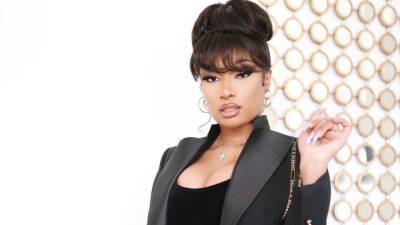 Megan Thee-Stallion - Gayle King - Megan Thee Stallion Recalls Her Hollywood Hills Shooting Incident For CBS News’ Gayle King - deadline.com - Hollywood - Los Angeles