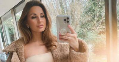 Pregnant Sam Faiers says birthing pool is 'ready to go' as she counts down the days - www.ok.co.uk