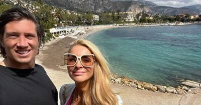 Tess Daly - Vernon Kay - Inside Vernon Kay and Tess Daly's France getaway with rare glimpse of daughters - ok.co.uk - France - county Loving