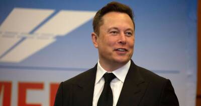 Elon Musk to buy Twitter in £34billion deal which is expected to close this year - www.dailyrecord.co.uk