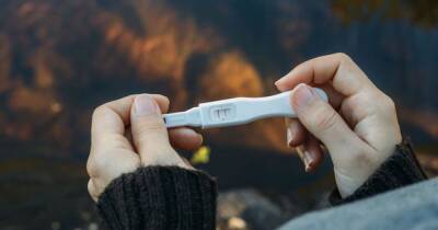 NHS doctor warns against dangerous pregnancy test TikTok trend - www.manchestereveningnews.co.uk - Manchester