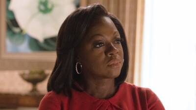 Viola Davis Dismisses Bad Reviews of Her Michelle Obama Portrayal: ‘Critics Serve Absolutely No Purpose’ - thewrap.com