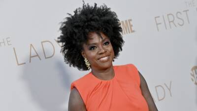 Viola Davis Doesn't Care If You Hate This Part of Her Performance as Michelle Obama - www.glamour.com
