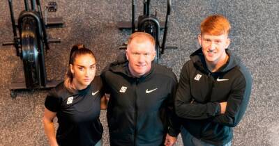 Man United legend Paul Scholes opens £500k gym in Oldham with son and daughter - www.manchestereveningnews.co.uk - Manchester - county Oldham