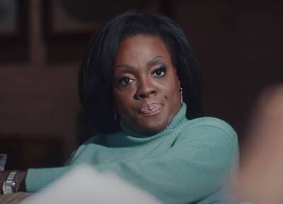 Damn, Viola Davis Was SHOOK By Those Bad Michelle Obama Reviews: Critics 'Serve No Purpose'?! - perezhilton.com