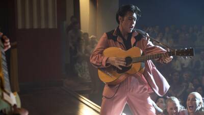 Tom Parker - Baz Luhrmann Shows Off ‘Elvis’ Footage, Tells Exhibition “Man Can’t Live By ‘Batman’ Alone” – CinemaCon - deadline.com - county Butler - county Parker - Austin, county Butler
