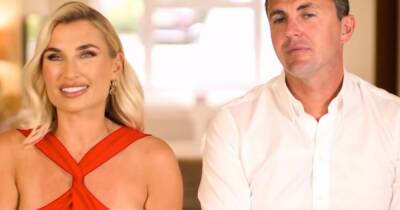 Billie Faiers and Greg Shepherd host dinner party at new home as they share move in date - www.ok.co.uk
