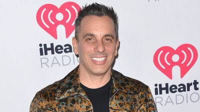 ‘About My Father’s Sebastian Maniscalco Sends CinemaCon Home Laughing - deadline.com - Italy