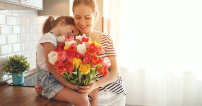 5 Mother’s Day Flower Bouquets That Will Ship Out in Time — Starting at $51 - www.usmagazine.com