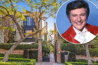 Liberace’s former Hollywood hideout hits the market for just $2.8M - nypost.com